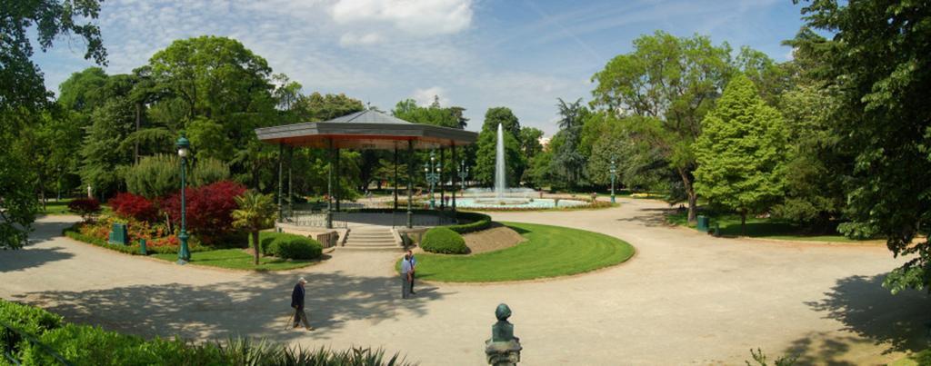 Le Clos Des Nobles Lägenhet Toulouse Exteriör bild